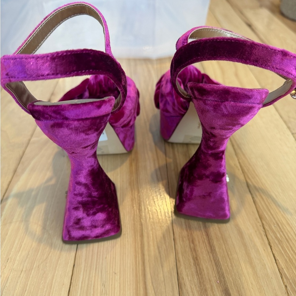 Circus NY Audrey Magenta Velvet Heels - size 6! - Picture 5 of 6